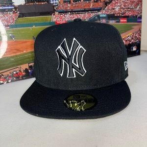 Classic NY Yankees Fitted Cap